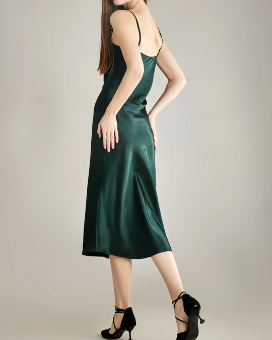 ELEGANT GREEN SILK BODYCON