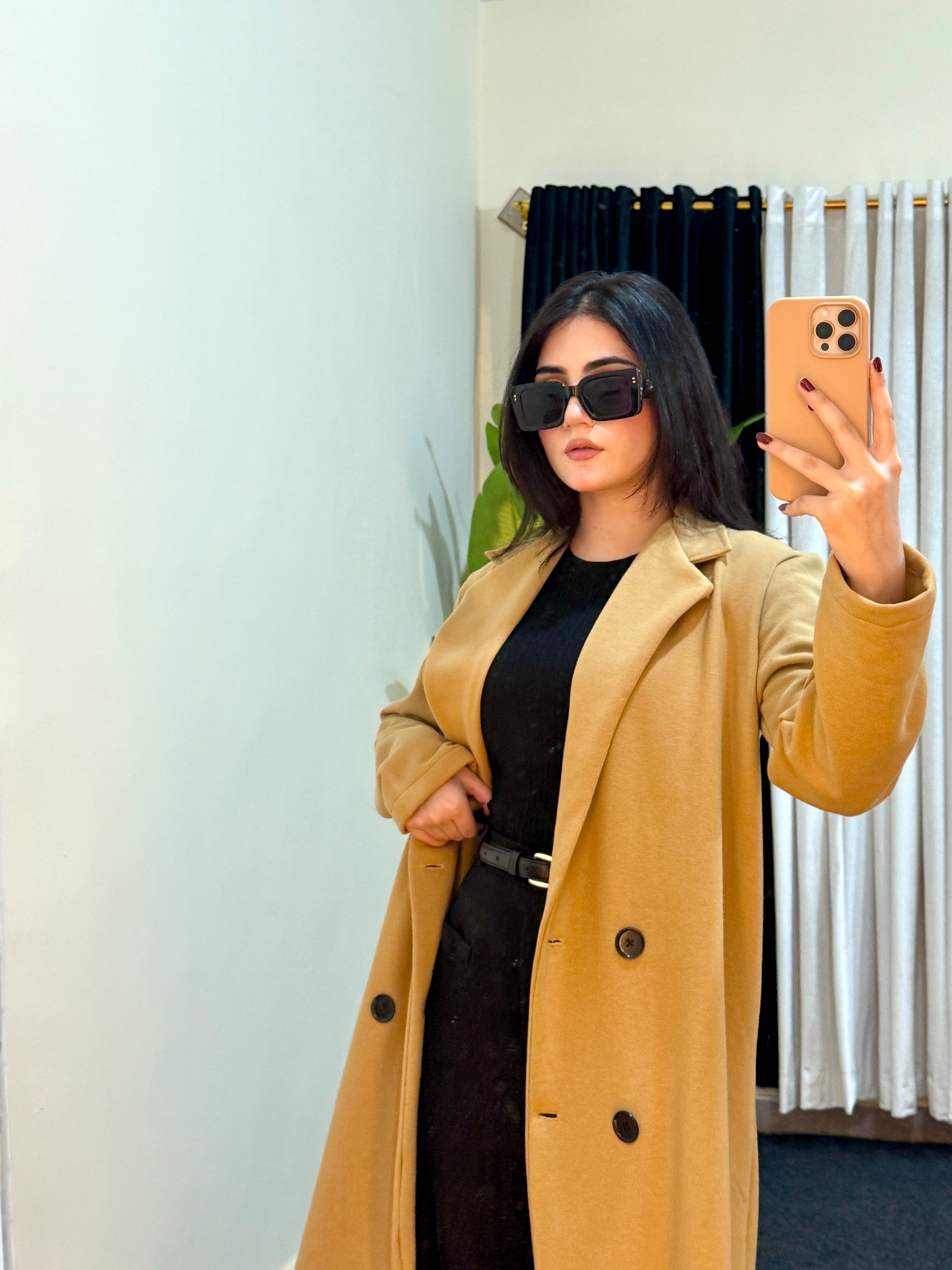MODERN MINIMALIST LONG COAT
