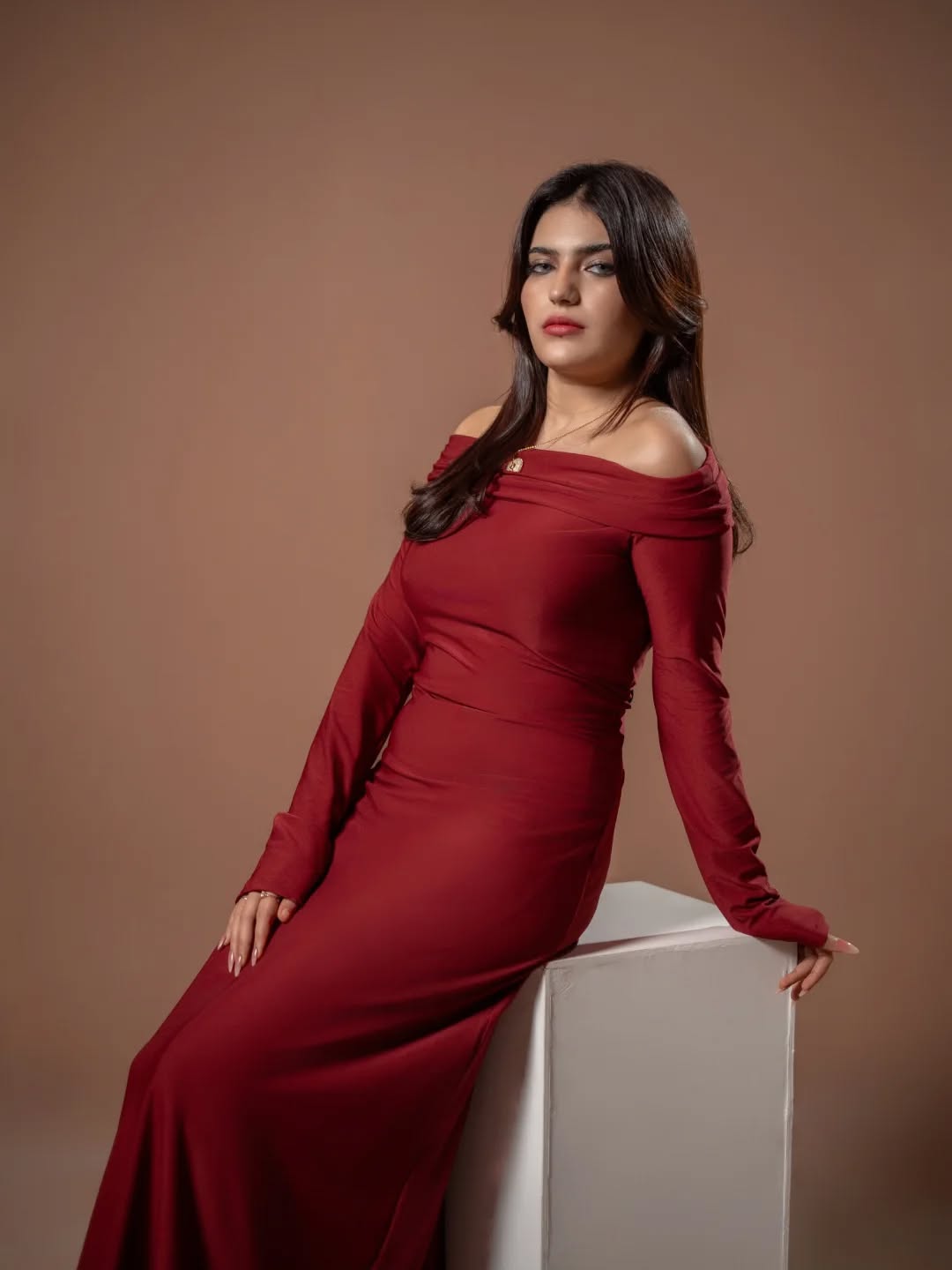 Damson Drape Bodycon official Facebook shoot 4