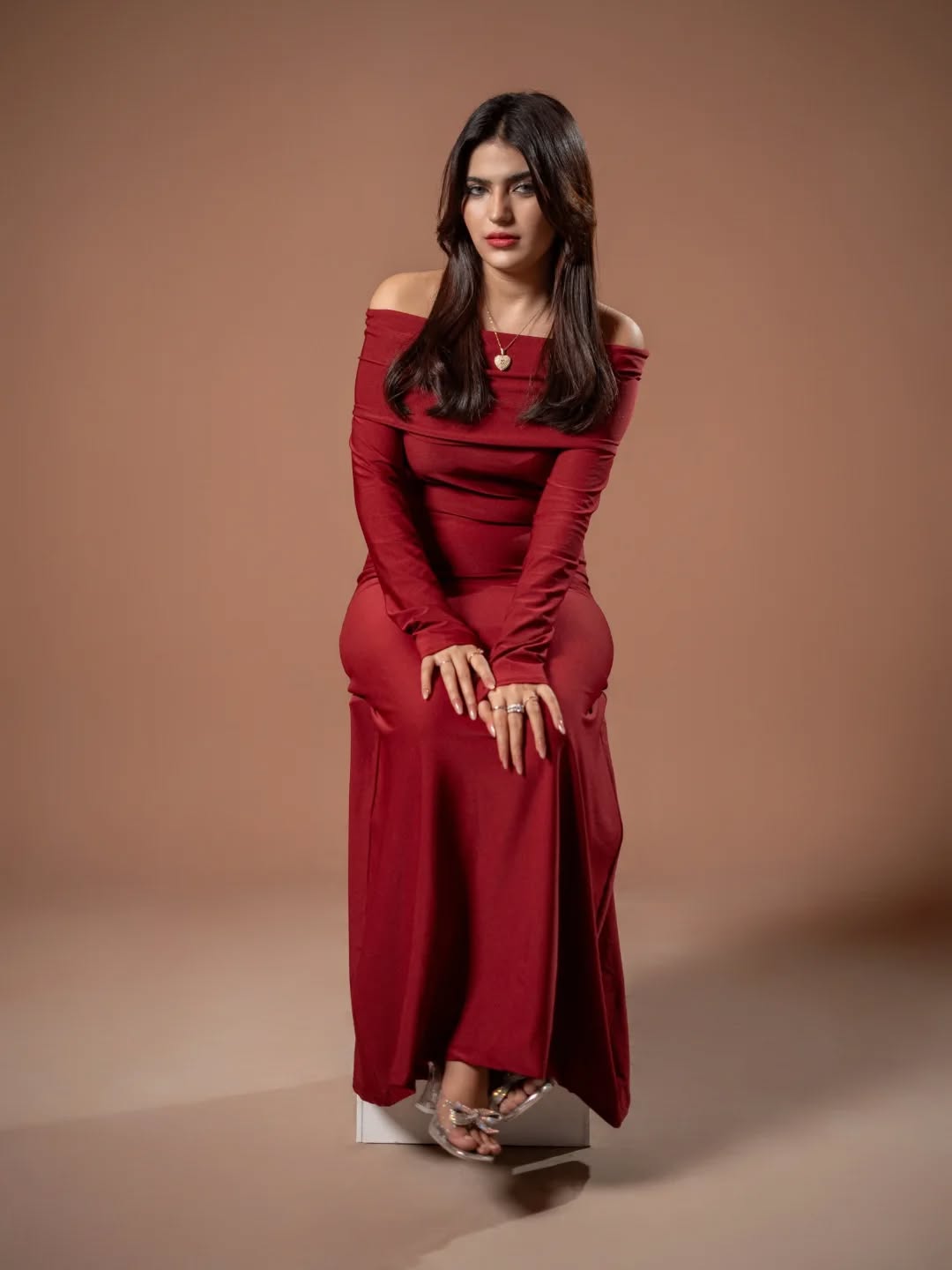 Damson Drape Bodycon official Facebook shoot 5